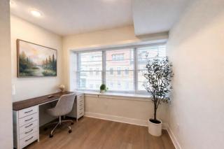 Classic Luxury and Comfy 1 BR Apt - Center City - 5