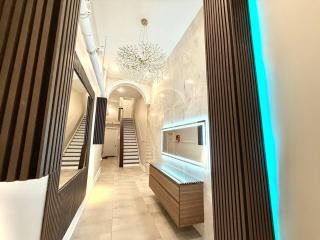 Luxury Chic Center City 2BR and 2Bath Apartment - 2