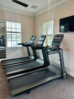 The Luxury Vacation Rentals - Fort Myers at Asher Park - 1