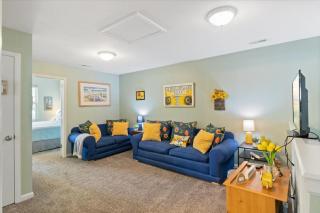 Lakefront Fishing Retreat with Trailer Parking Nearby! - 8