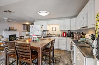 Lakefront Fishing Retreat with Trailer Parking Nearby! - 1