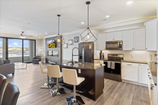 New Topsider Condo With Boat Slip - 2