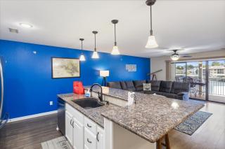 Lakefront Condo with Boat Slip - 1