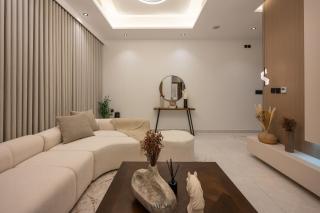 Luxury 2BR Residence & 75 TV King Abdulaziz Road - 5