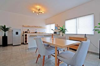 Family-Friendly La Paz Apartment 2BR Haven with AC & WiFi - Perfect Getaway - 5