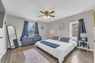 Brooklyn Townhome Updated Kitchen Sleeps 4 - 7