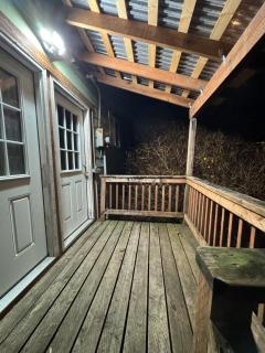 Serenity Adventures - Harborside Coastal Basecamp - 7