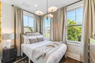 LGD Designer Dream Condo with Heated Pool - 5