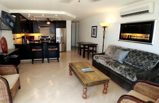 OCEAN VIEW Walk to Beach WIFI - 2