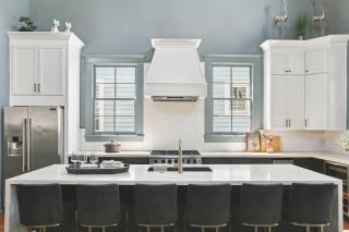 Designer Home on Magazine Pool and Spa - 6