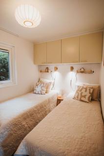 Lodge LØUA - Luxe Boshuisje met verwarmd Buitenbad - 4