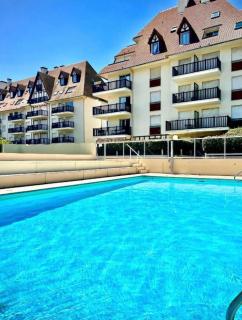 Vue mer balcon piscine à 2 pas de la plage Cabourg - 4