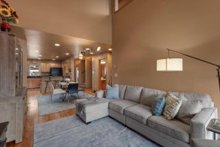 Big Sky Escape - Private Patio & Grill - 1