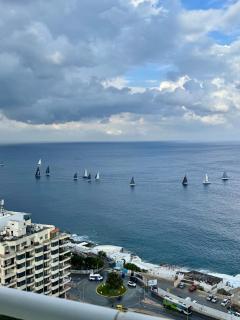 Skylucy Seafront Penthouse - 7