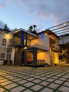 Diga Vista Lake View 4BHK Swimming Pool Cottage Munnar - Munnar - 9