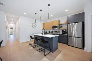 Lone Star Landing 3BR 2BA • Near NRG Stadium! - Holiday Home - 3