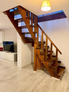 The Bucket - Rose Old Town House with Fireplace & View - 5