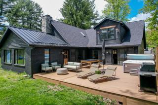 Modern Stunning Private Flat Lakefront - 0