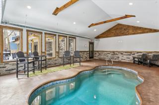Lakefront Private Indoor Pool New - 0