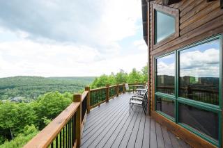 Lakeshine Chalet: Stunning View Hot Tub Fire Pit - 3