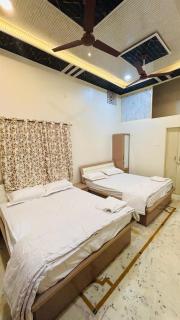 Babuseth Guest House and Lodging - 9