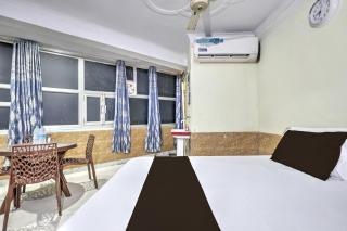 SPOT ON Royal King Guest House - 2