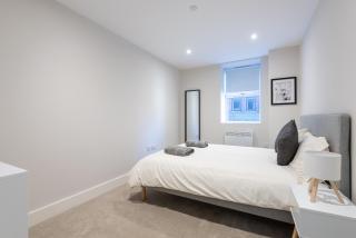 Chic 1BR City Center Flat Near Museum Quarter & Old Town - 3