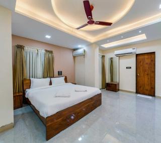 Townhouse Oak Karkamb Road Solapur Formerly Grand Residency - 6