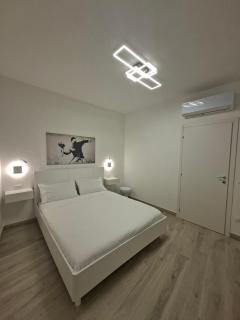 The Little White House - Tuscania - 8