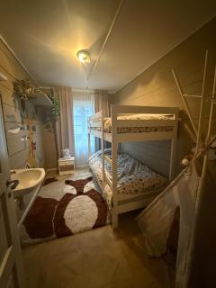 Huset Vårt - Bed and Breakfast - 5