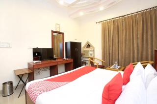 Hotel O Le Bon Ton - 8