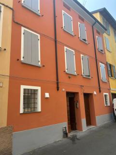 La Torre DOWNTOWN ROOM CAMERA A REGGIO EMILIA - 9