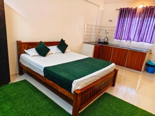 Sri Krishna Sannidhi Inn, Entire Flat 100m from Guruvayur Temple, East Nada - 4