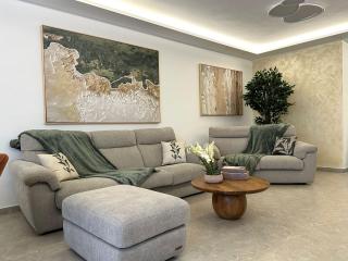 Panoramic Sea & Valley View 2BR Apt Sleeps 4 - 0