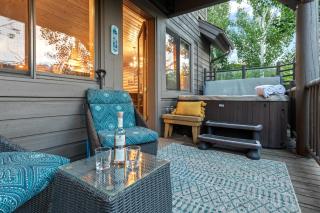 Walk to Ski Slopes Trails Cozy 2-Bedroom Recently Renovated Condo with Pool Hot Tub BBQ and AC BBL-351B by KBM Resorts - 1