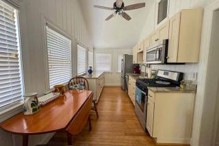 Marshview Cottage - 3