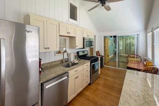 Marshview Cottage - 2