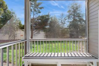 Creekwood - 200 Pebble Dr #205 - 9