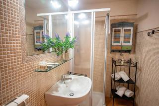 Casa di Lella - Happy Rentals - 1