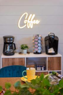 The Frothy Flat- A Bunny Slippers Optional Destination - 2