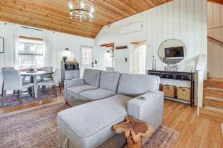 Near Golfing and Hiking Pinetop Cabin Sleeps 11! - 3