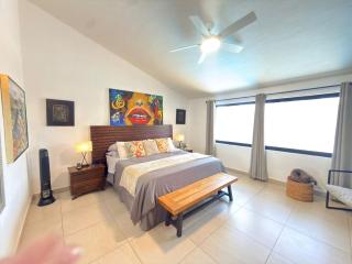 Stunning Ajijic Lake Chapala 2 Bdrm Retreat -Bikes - Gym - Pickleball Court - 9