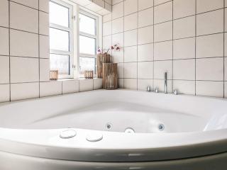 6 person holiday home in Humble-By Traum - 7