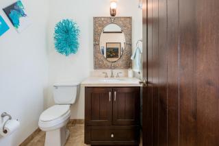 V71 Bright 3BR home with fire pit & BBQ grill - 9