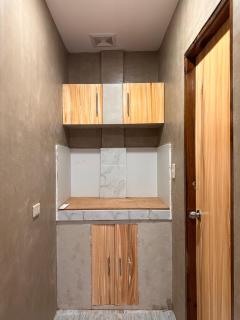 Hillside Station - AC Room - 01 - 0