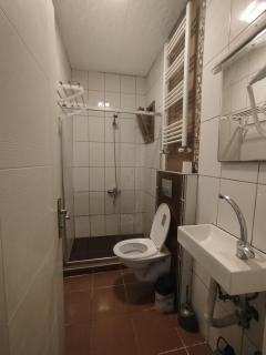 taksim aconomy apartment - 7