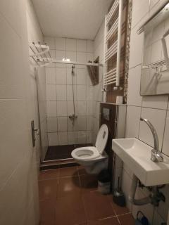 taksim aconomy apartment - 4