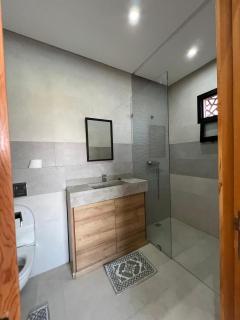 Luxury Stopover Marrakech - Villa Pool, Jacuzzi - 3