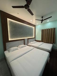 HOTEL SREE DURGA - 0
