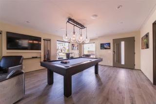 High End Luxury Near The Bay & Beach home - 6